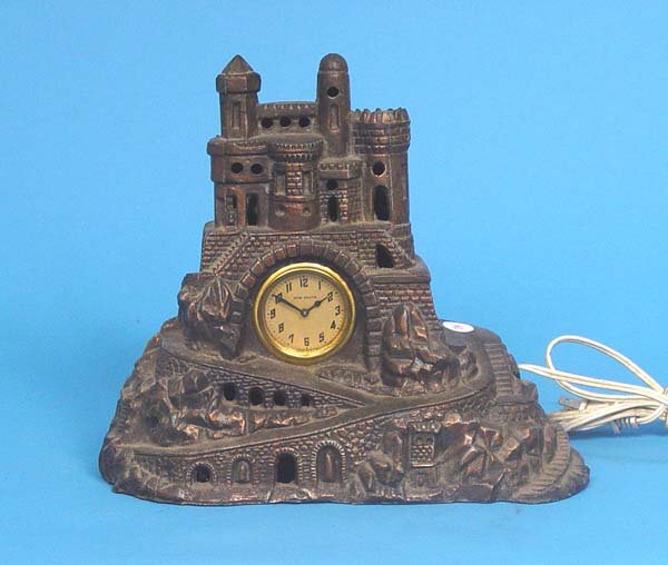 New Haven Metal Castle Lighted Clock