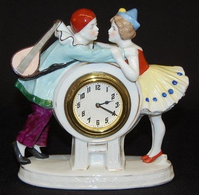 Porcelain Loving Couple Dresser Clock