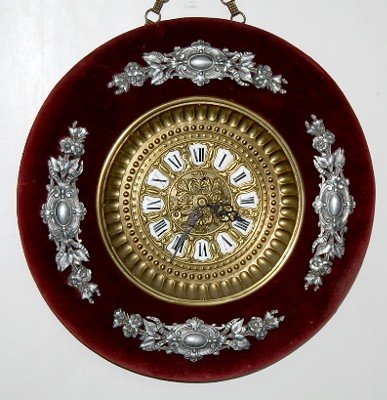 Ansonia “Round Plush Plaque” Wall Clock