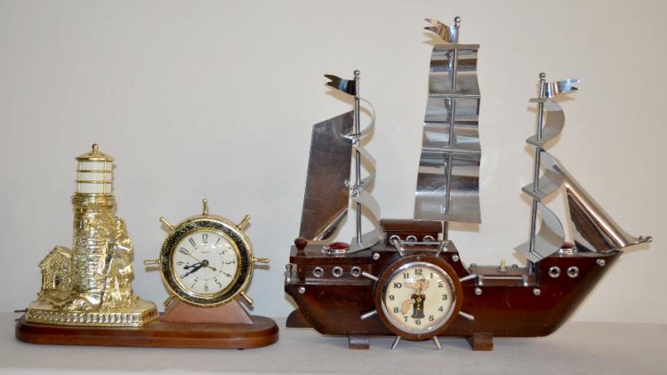 2 Vintage United Nautical Theme Electric Clocks