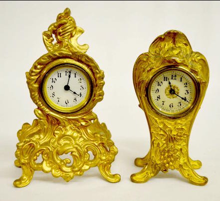 Western & U.S.A. Metal Novelty Clocks