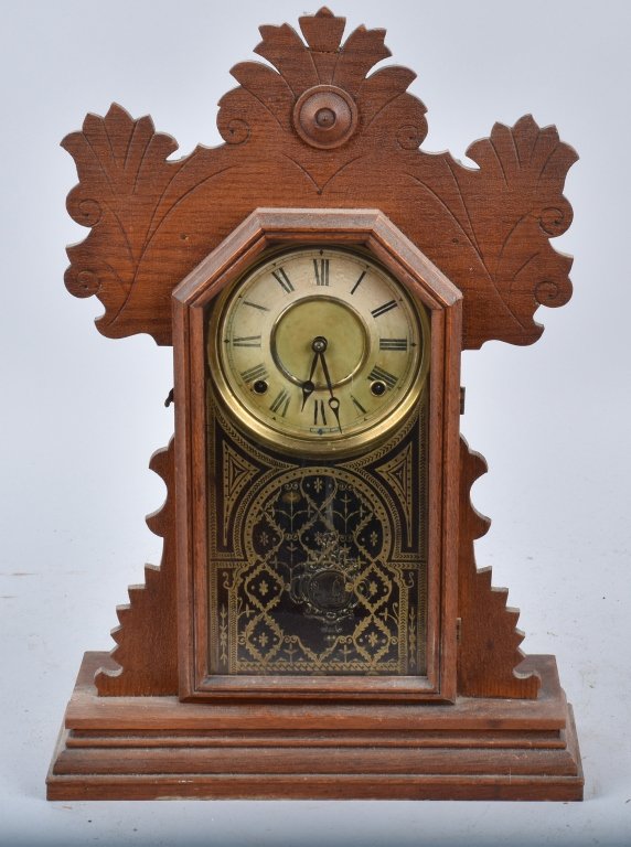 ANTIQUE OAK KITCHEN CLOCK