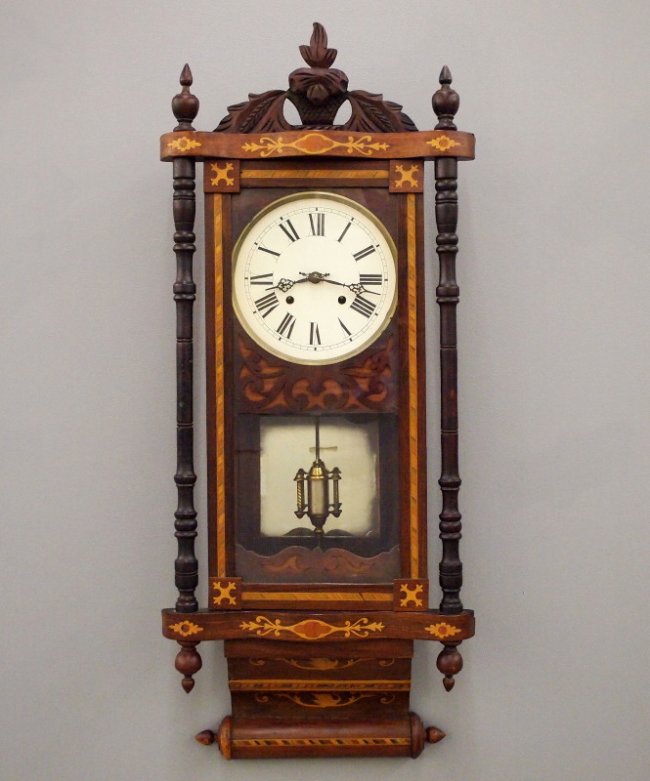 Anglo-American wall clock