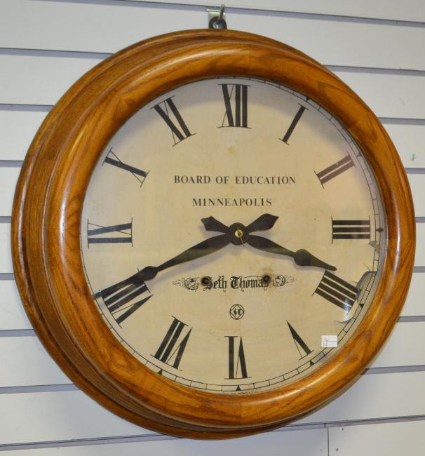 Antique Seth Thomas 23″ Oak Gallery Clock