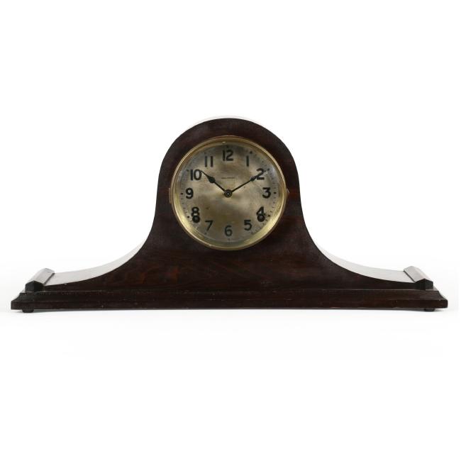 Pequegnat “Vogue” Shelf Clock