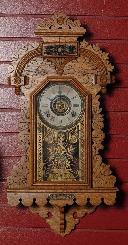 AN INGRAHAM KING DROP HANGING KITCHEN CLOCK