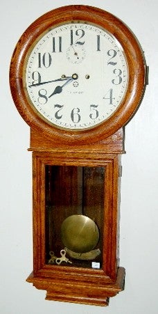 Oak 30 Day New Haven Wall Regulator