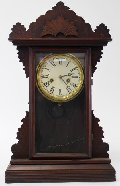 Late 19th to Early 20th century American Walnut case kitchen clock