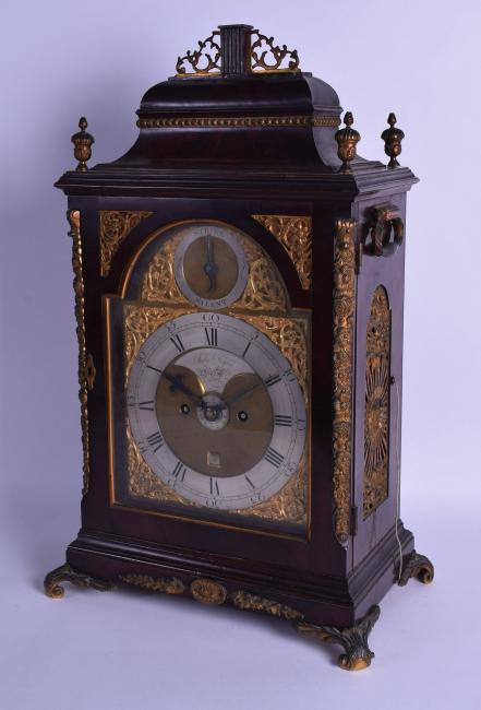 A FINE GEORGE III MAHOGANY PULL REPEATER BRACKET CLOCK