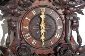 Wood Plate Movement & Quail Cuckoo Clock