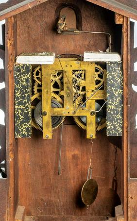 American Movement Shelf Cuckoo Clock
