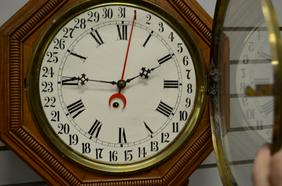 Ingraham Oak Short Drop Calendar Clock. T/O, unsigned