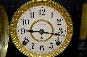 Antique Seth Thomas Mantel Clock. Adamantine finish, 6