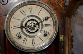 Antique Ingraham Kitchen Mantel Clock “Ducat”. Oak case