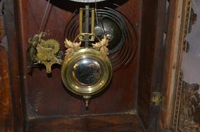 Antique Ingraham Kitchen Mantel Clock “Ducat”. Oak case