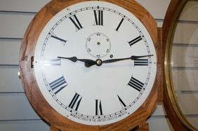 Seth Thomas Oak Regulator No. 2 Clock. T/O, Mfg in