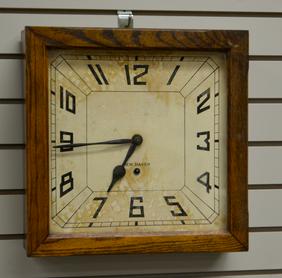 New Haven Square Gallery Clock. T/O, signed paper dial.