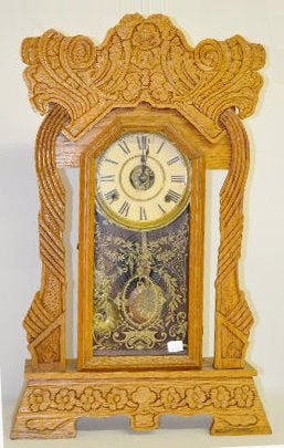 New Haven “Norwich No. 1434” Oak Kitchen Clock