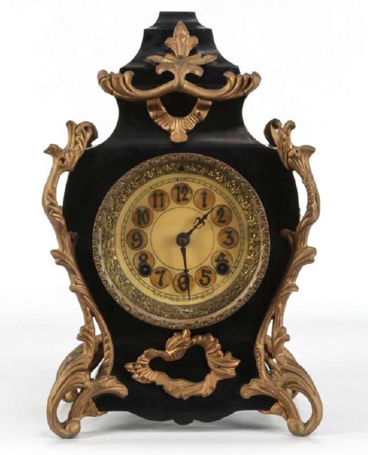 A NEW HAVEN CORYDON FRENCH STYLE MANTEL CLOCK