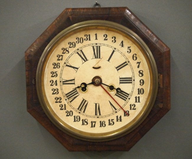 New Haven Calendar Gallery clock