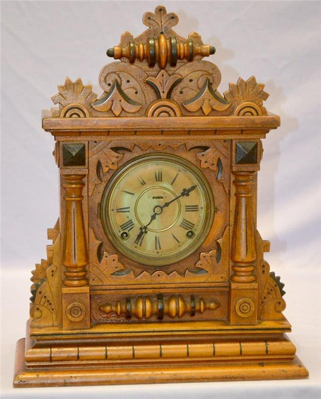 Antique Ingraham Oak Cabinet Clock