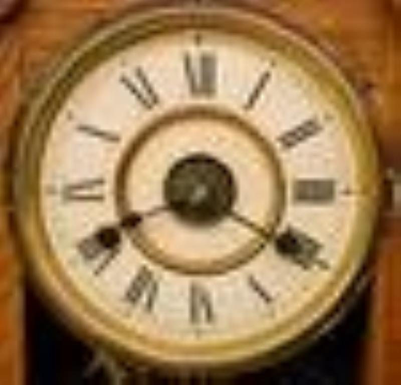 New Haven Major Kitchen Shelf Clock