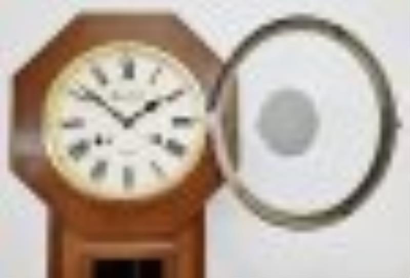 Montgomery Ward Triumph Register America Pendulum Clock