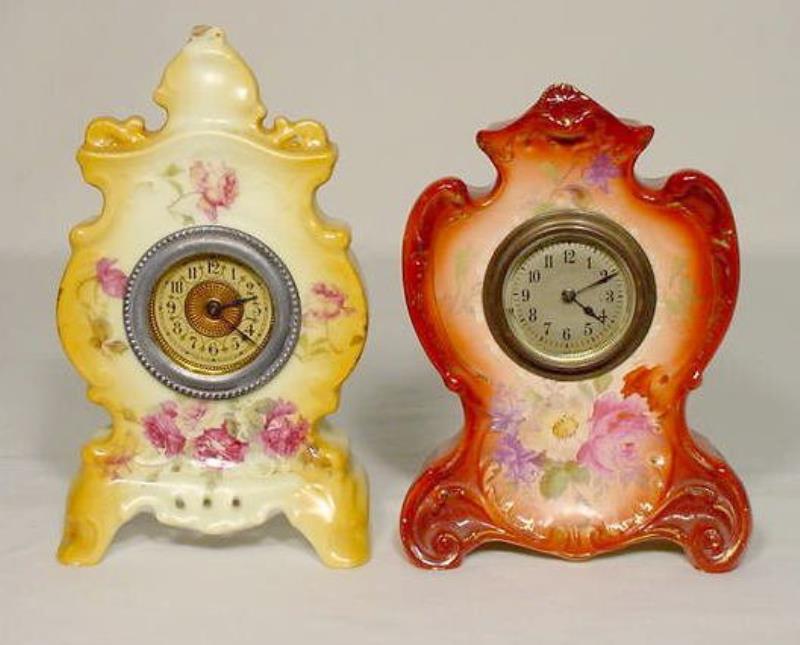 2 Mini China Clocks