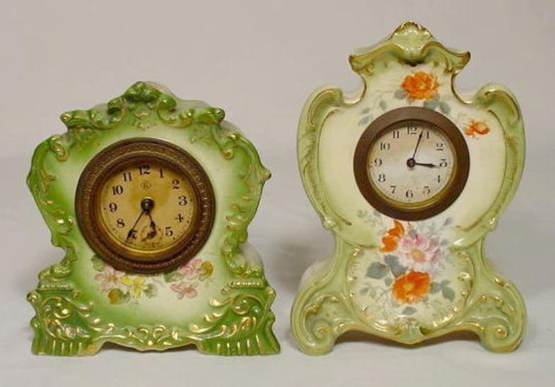 2 Mini China Clocks