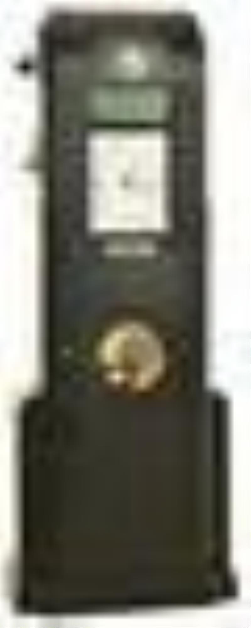Wayne Model #866 Clock Face Gas Pump (Old Repaint)