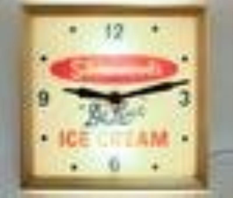 Silverwood's Ice Cream Lighted Clock