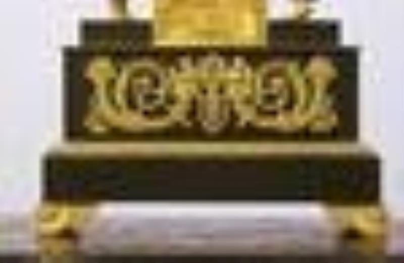 A Gold Coating Bronze Mantel Clock