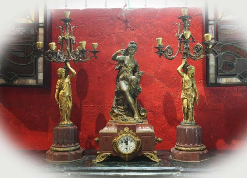 19th century Bronze clock set, three pieces