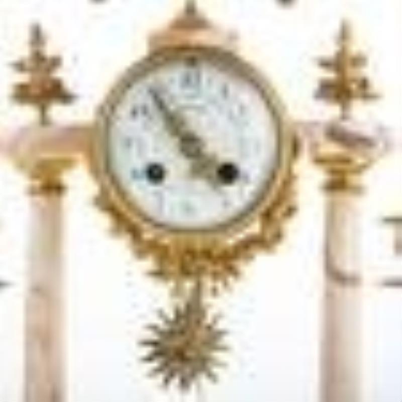 Roques Clock Garniture