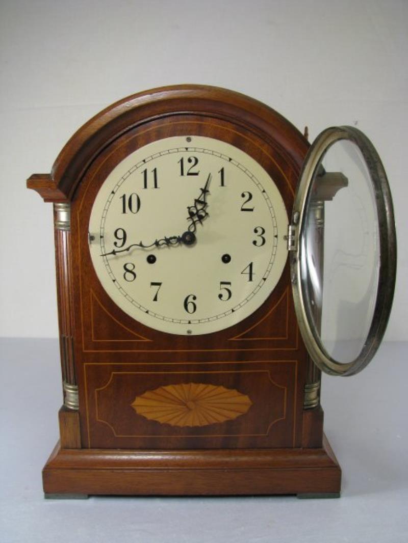 WILCOCK MAHOGANY INLAY BRACKET STYLE MANTLE CLOCK