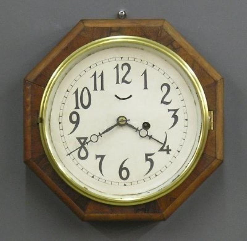 American Marine clock