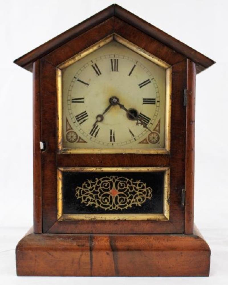 Mid to Late 19th century American Mahogany cased shelf clock