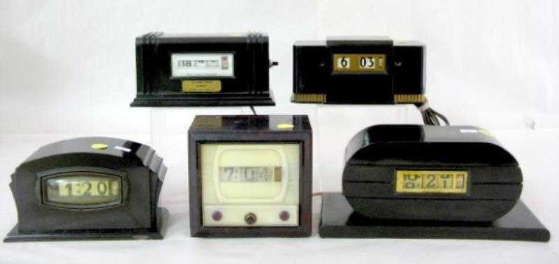 5 Digital Electric Clocks in Bakelite Cases