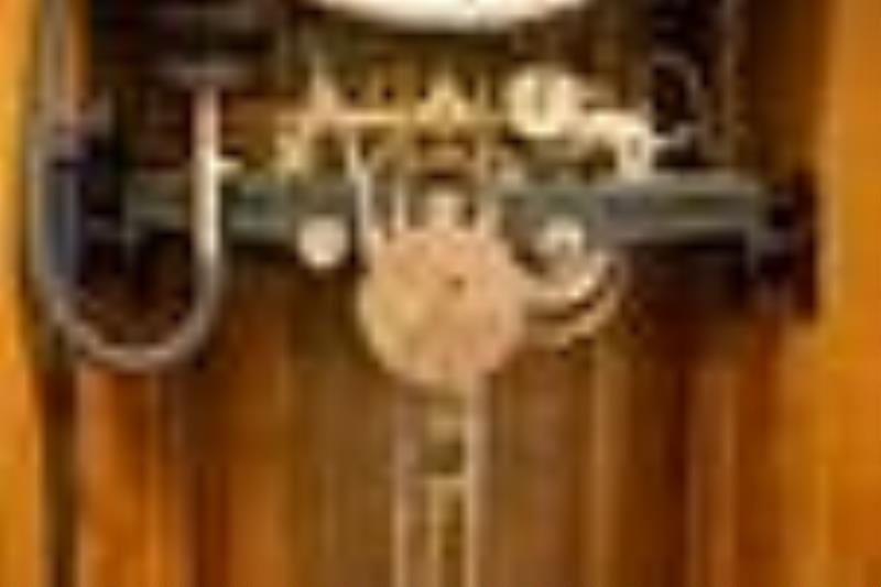 Hahl Pneumatic Master Clock