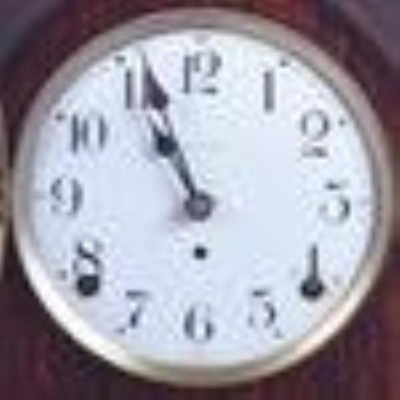 Seth Thomas \\\”Saxo\\\” Adamantine Tambour Clock