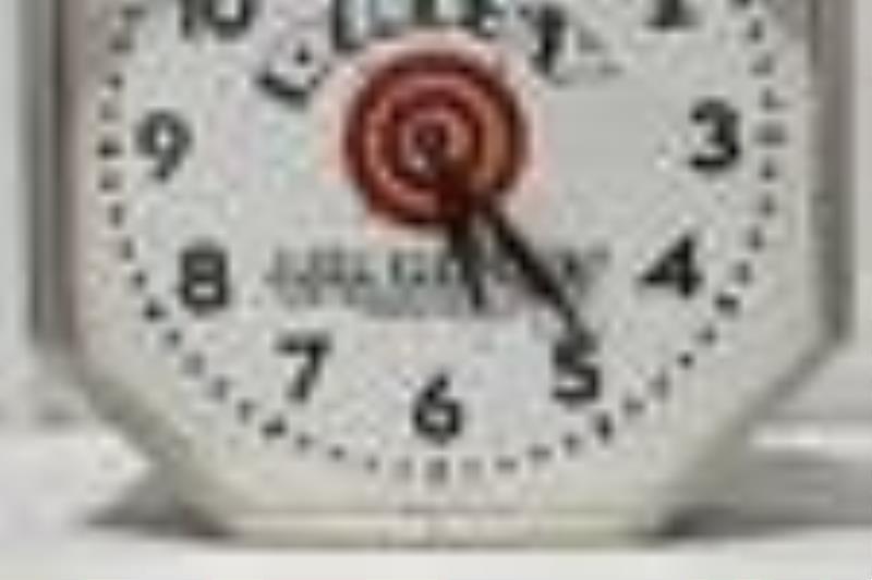Vintage Fantasy Daisy Air Rifles Adv Lackner Clock