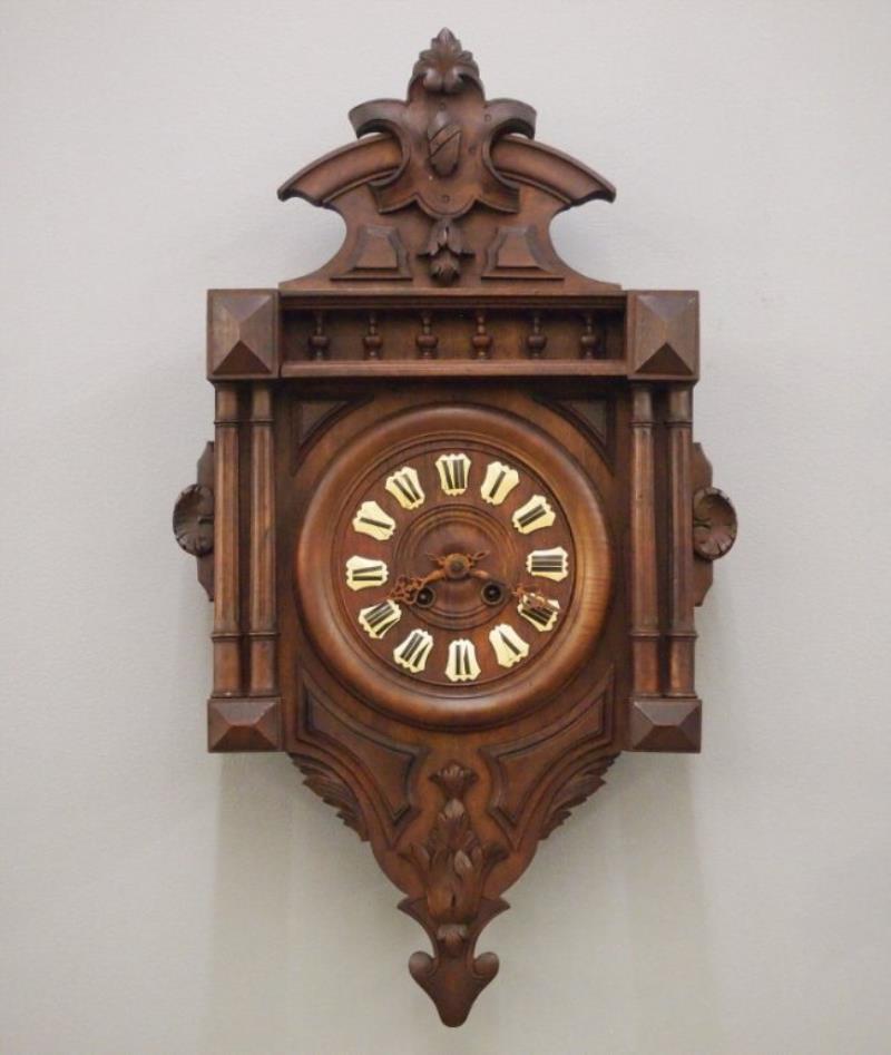 French wall clock