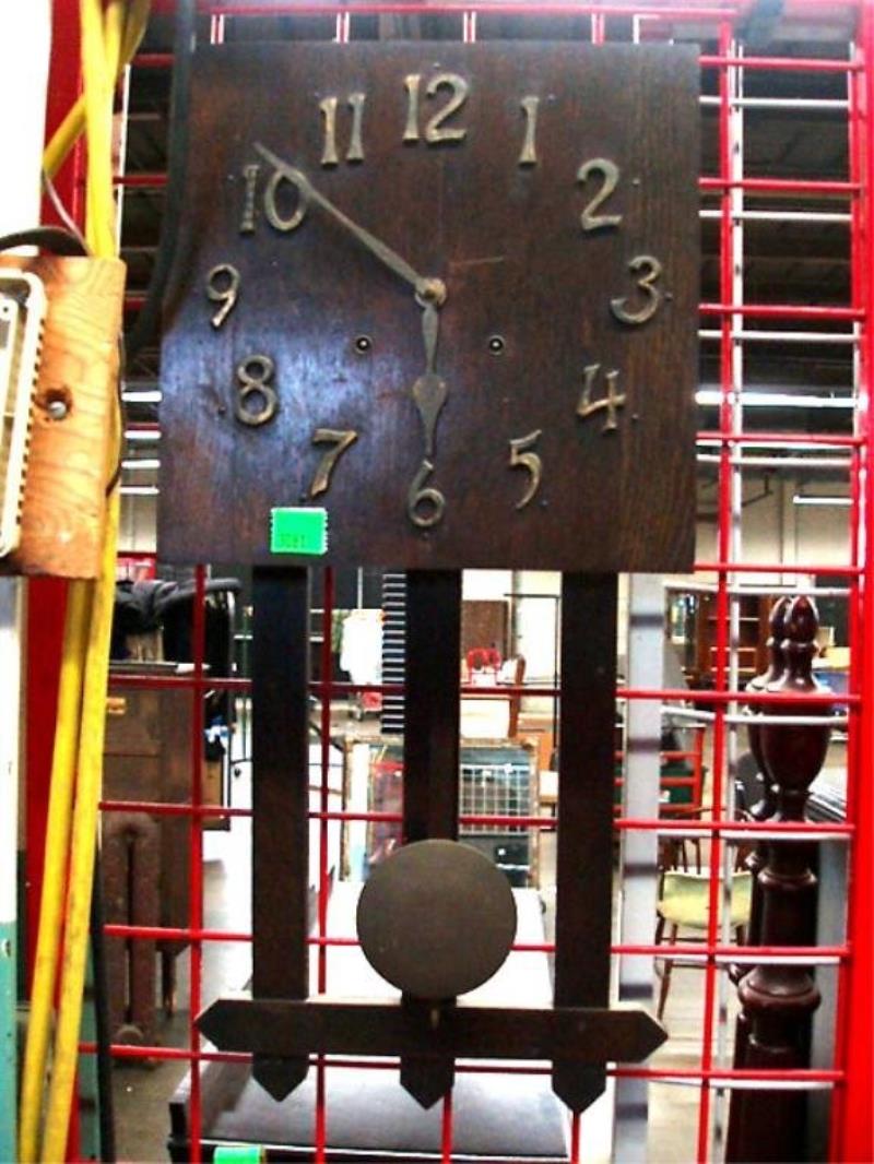 Mission Oak Wag On Wall Clock