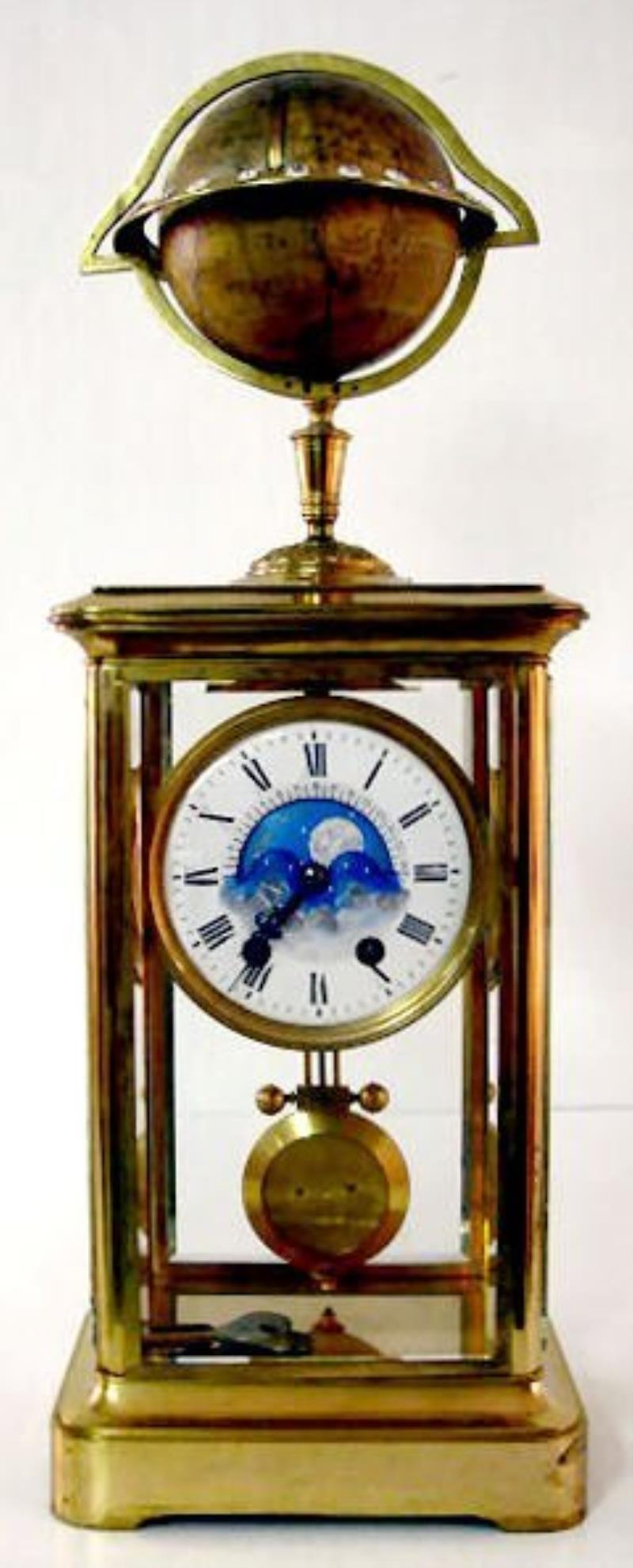 French Crystal Regulator w/Globe Top