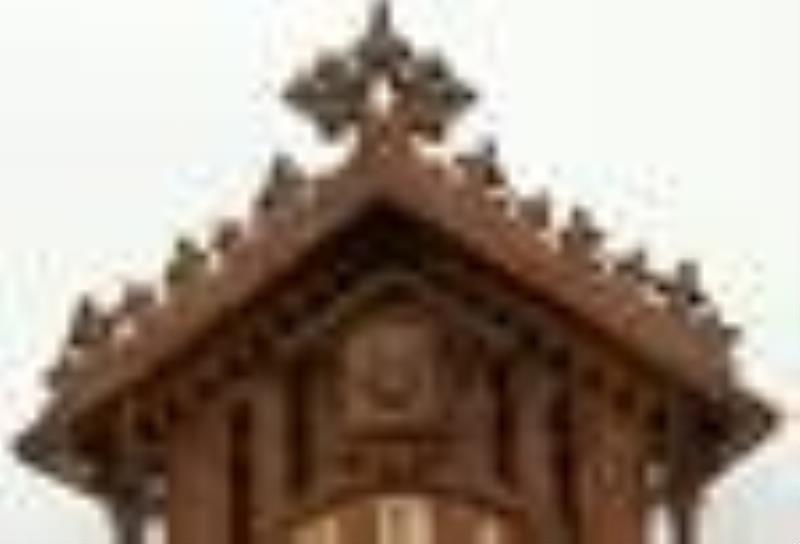 Black Forest Carved \\\”Chalet\\\” Cuckoo Clock