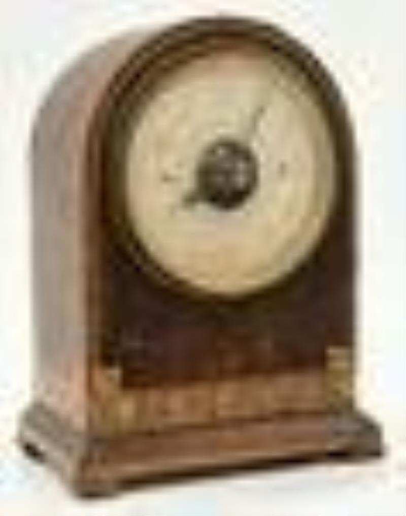 Bulle, France, Leather \\\”ATO\\\” Desk Clock