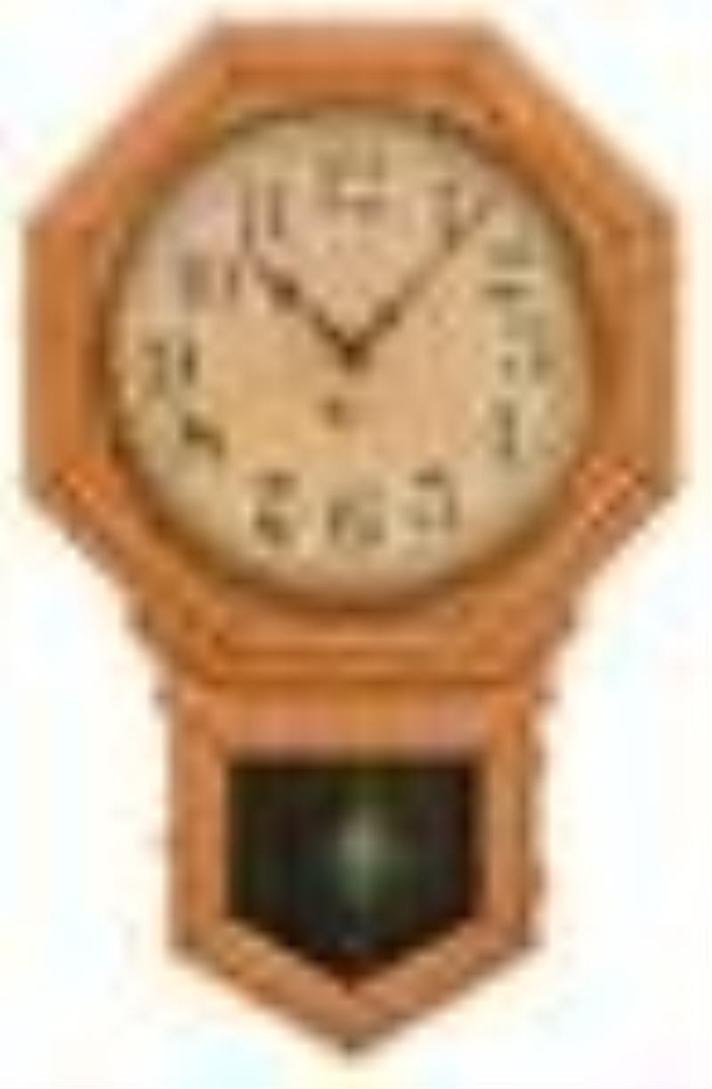 E. Ingraham & Co. \\\”Lustre\\\” Wall Clock