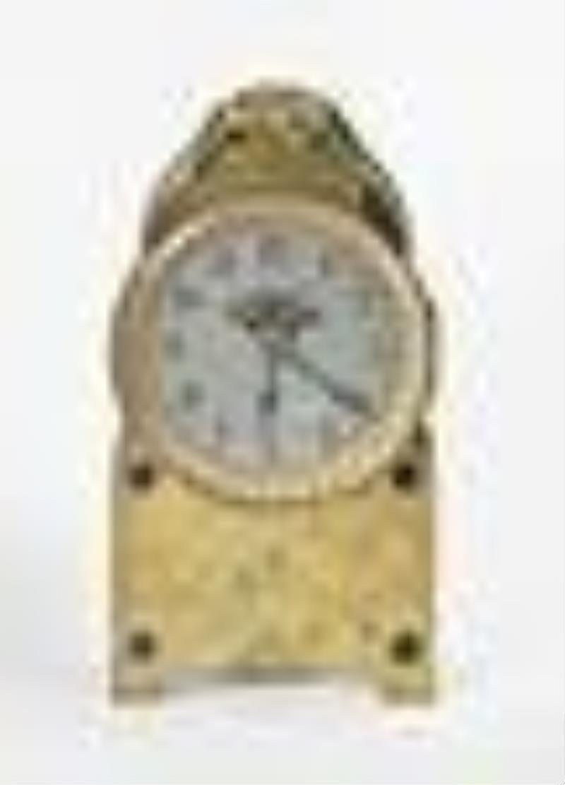 An Annual Wind Clock Co. year running shelf clock