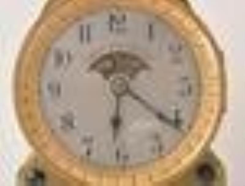 An Annual Wind Clock Co. year running shelf clock