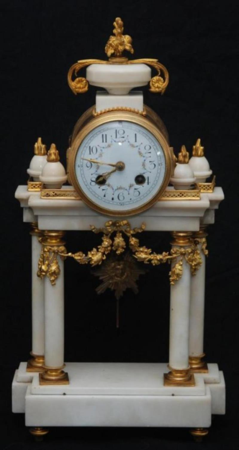 FRENCH MARBLE & DORE BRONZE MANTEL CLOCK